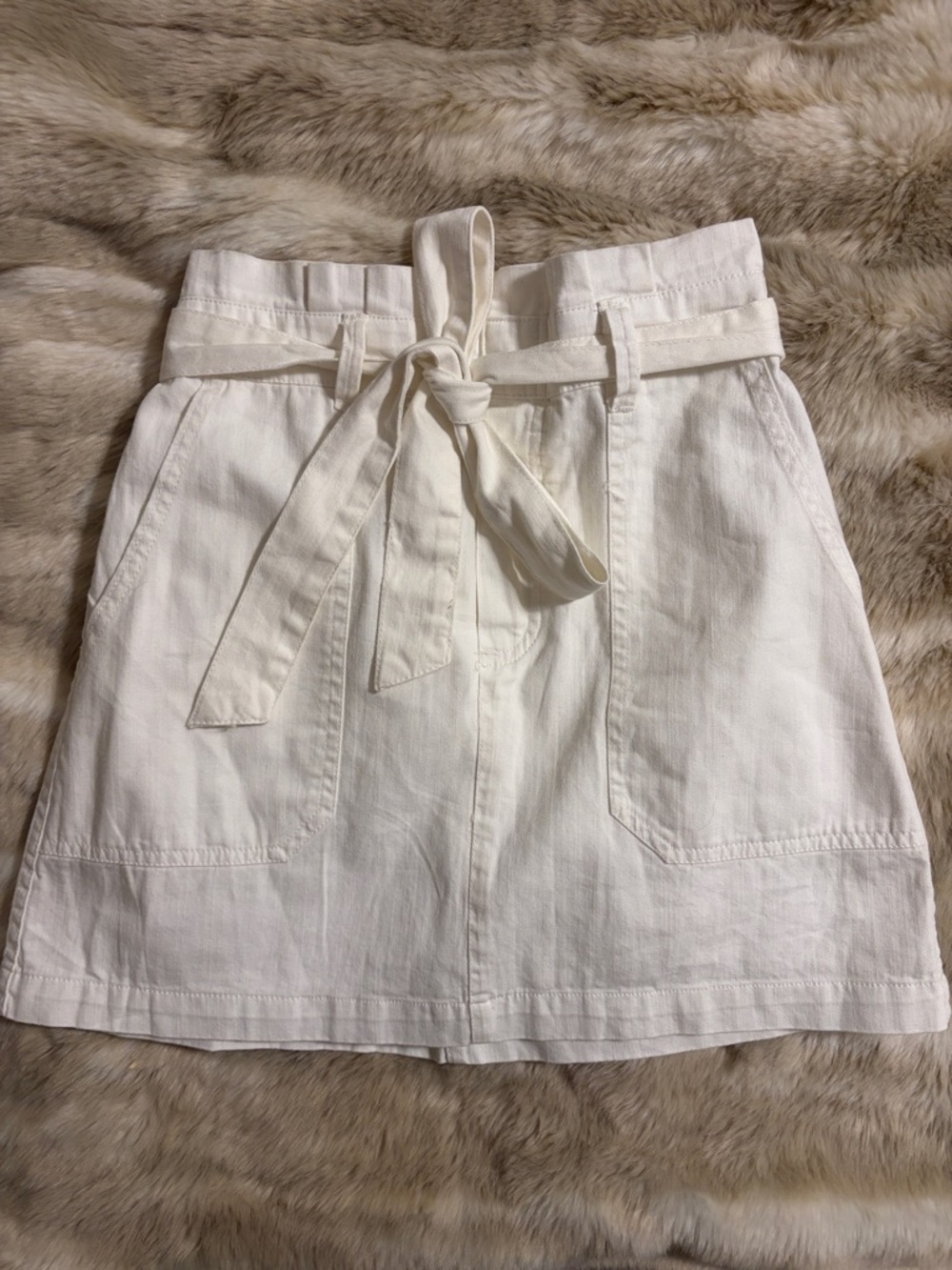 American Eagle Outfitters White Tie-Waist Mini Skirt